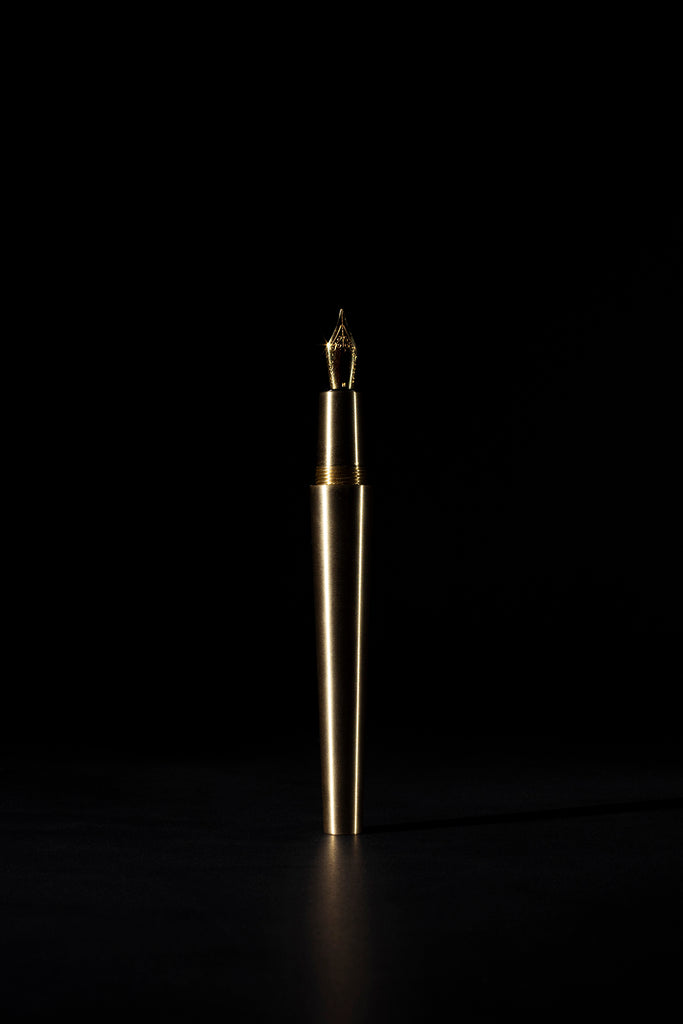 FOUNTAIN PEN ALL BRASS SIZE: MEDIUM